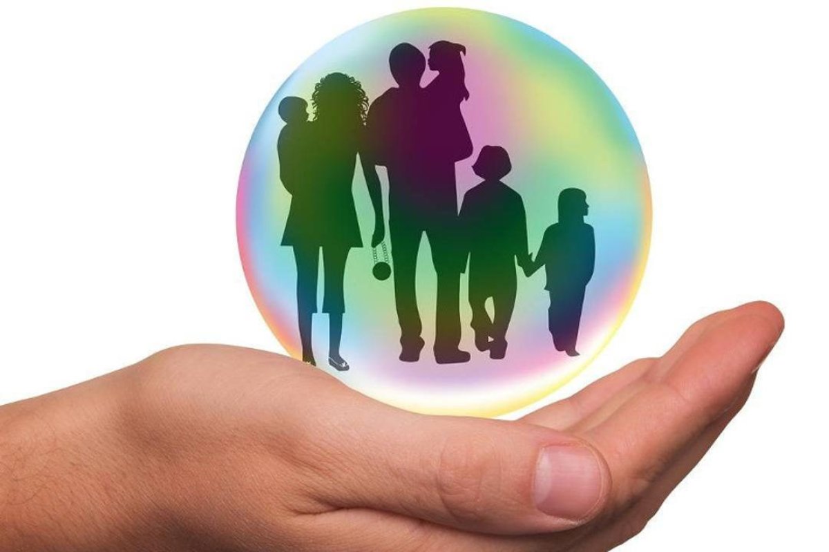 Более 56,5 млрд тенге получили многодетные семьи и награжденные матери в виде пособий с начала 2026 года