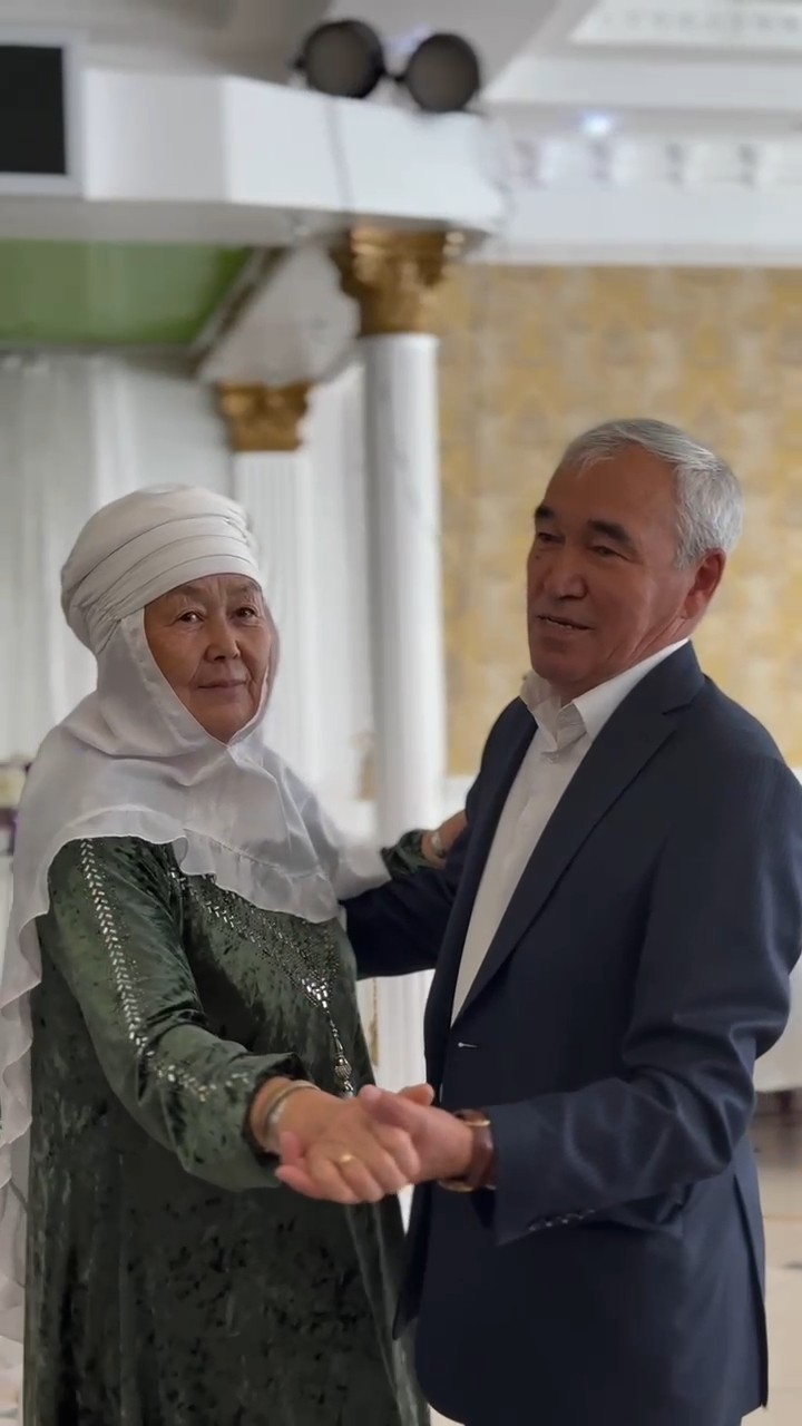 Халықаралық Қарттар күні аталып өтті — бұл мереке бізге ата-бабаларымызды құрметтеу мен қадірлеудің маңыздылығын еске салады.