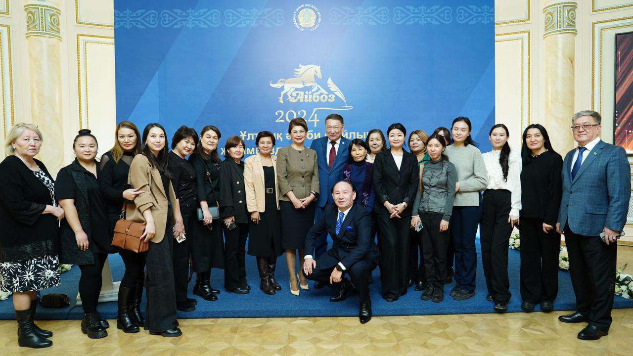 Архив, кітап ісі салаларындағы жетістіктер