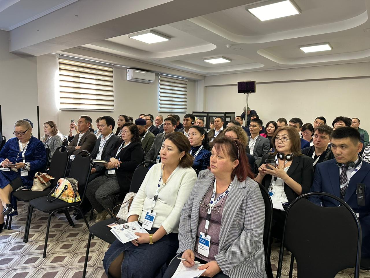 В Алматы проходит семинар по требованиям ЕС к экспорту меда и продукции животного происхождения