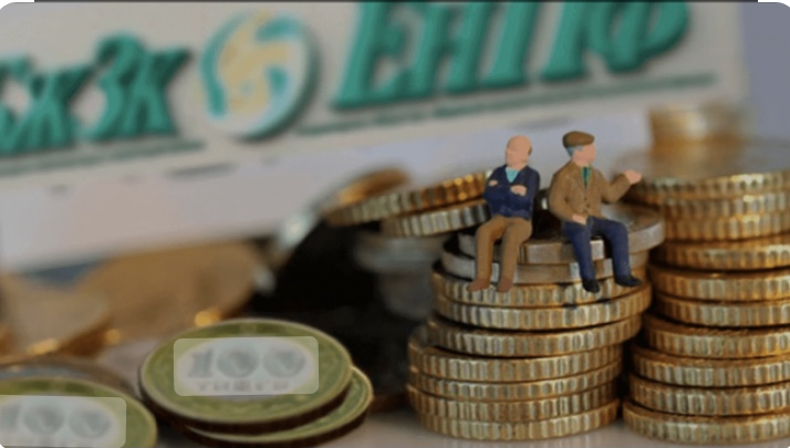 Выплаты пенсионных накоплений по графику: когда и куда необходимо обращаться?