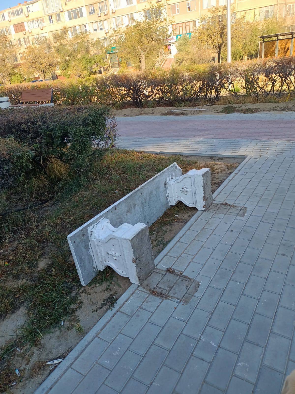 В Актау гражданин, повредивший общественное имущество, привлечён к административной ответственности