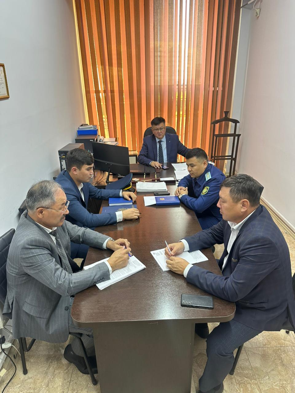 Обмен мнениями с сотрудниками прокуратуры.