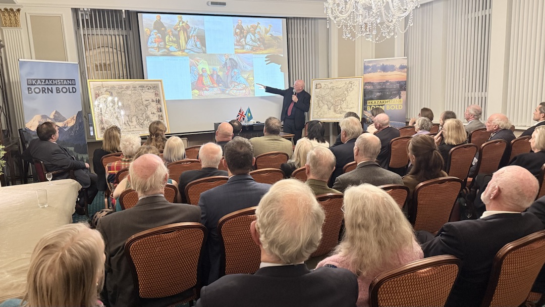 Наследие Шёлкового пути Казахстана: лекция британского писателя Ника Филдинга заинтересовала лондонскую публику
