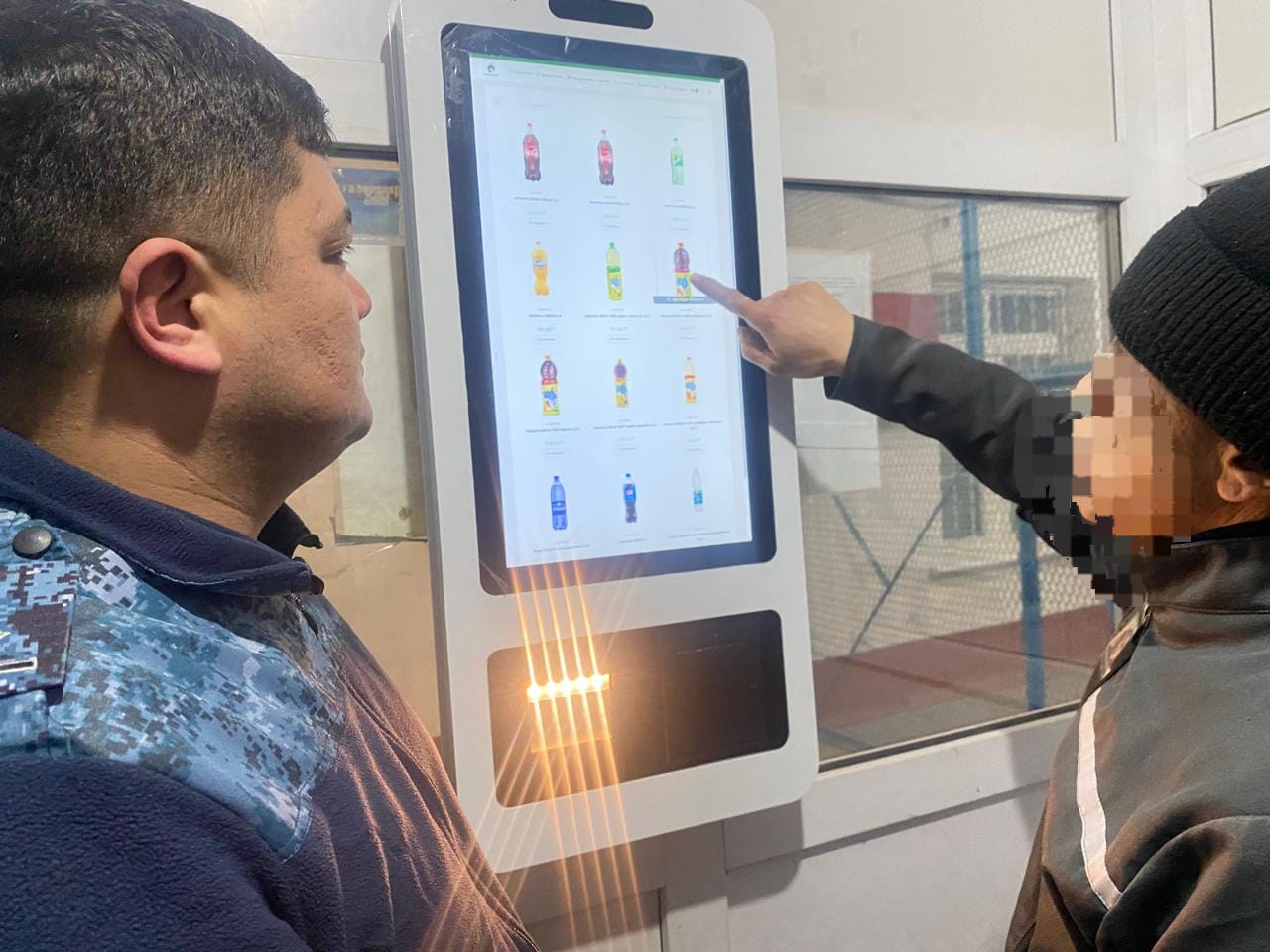 В Семее для осужденных учреждения максимальной безопасности открыли онлайн магазин