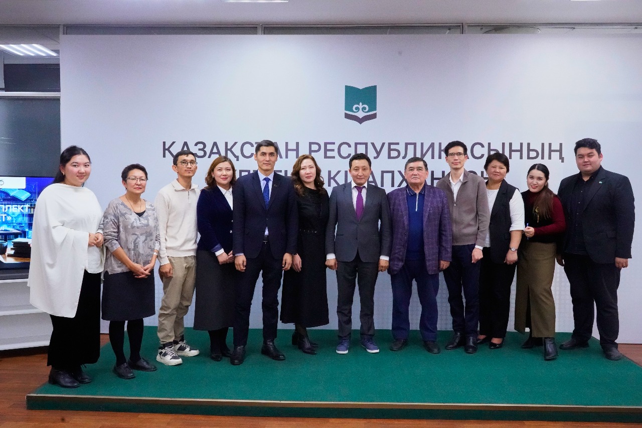 Тему искусственного интеллекта и литературы обсудили на научной конференции в Алматы
