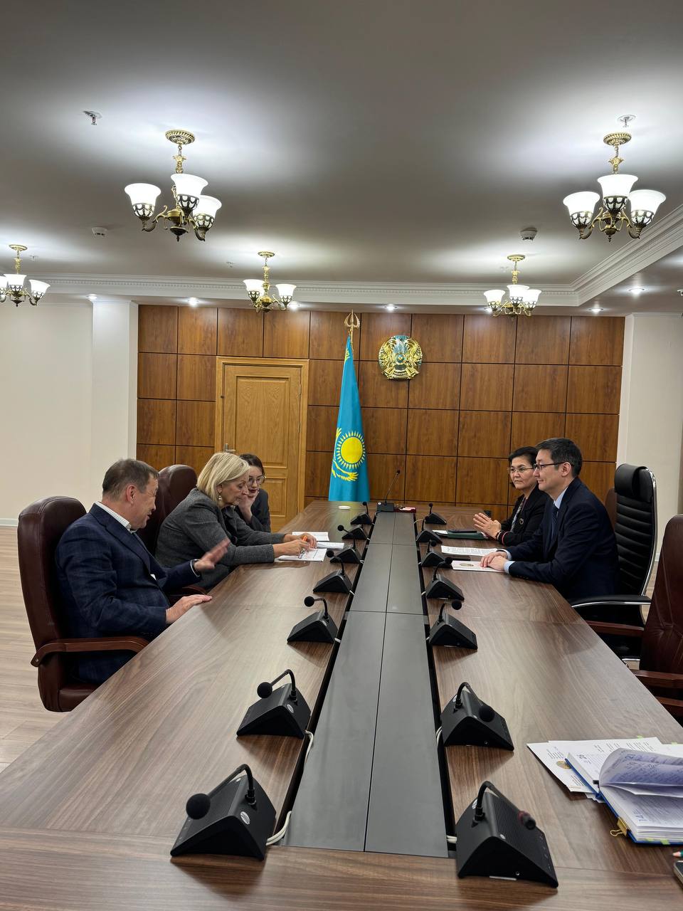 ҚАЗАҚСТАН МЕН ЮНИСЕФ ЕРТЕ ЖАСТАҒЫ БАЛАЛАРЫ БАР ОТБАСЫЛАРДЫ ҚОЛДАУ ЖҮЙЕСІН ДАМЫТУДА