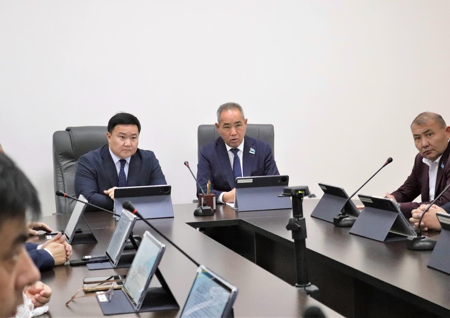 СОСТОЯЛАСЬ ВНЕОЧЕРЕДНАЯ 34-Я СЕССИЯ КЕНТАУСКОГО ГОРОДСКОГО МАСЛИХАТА