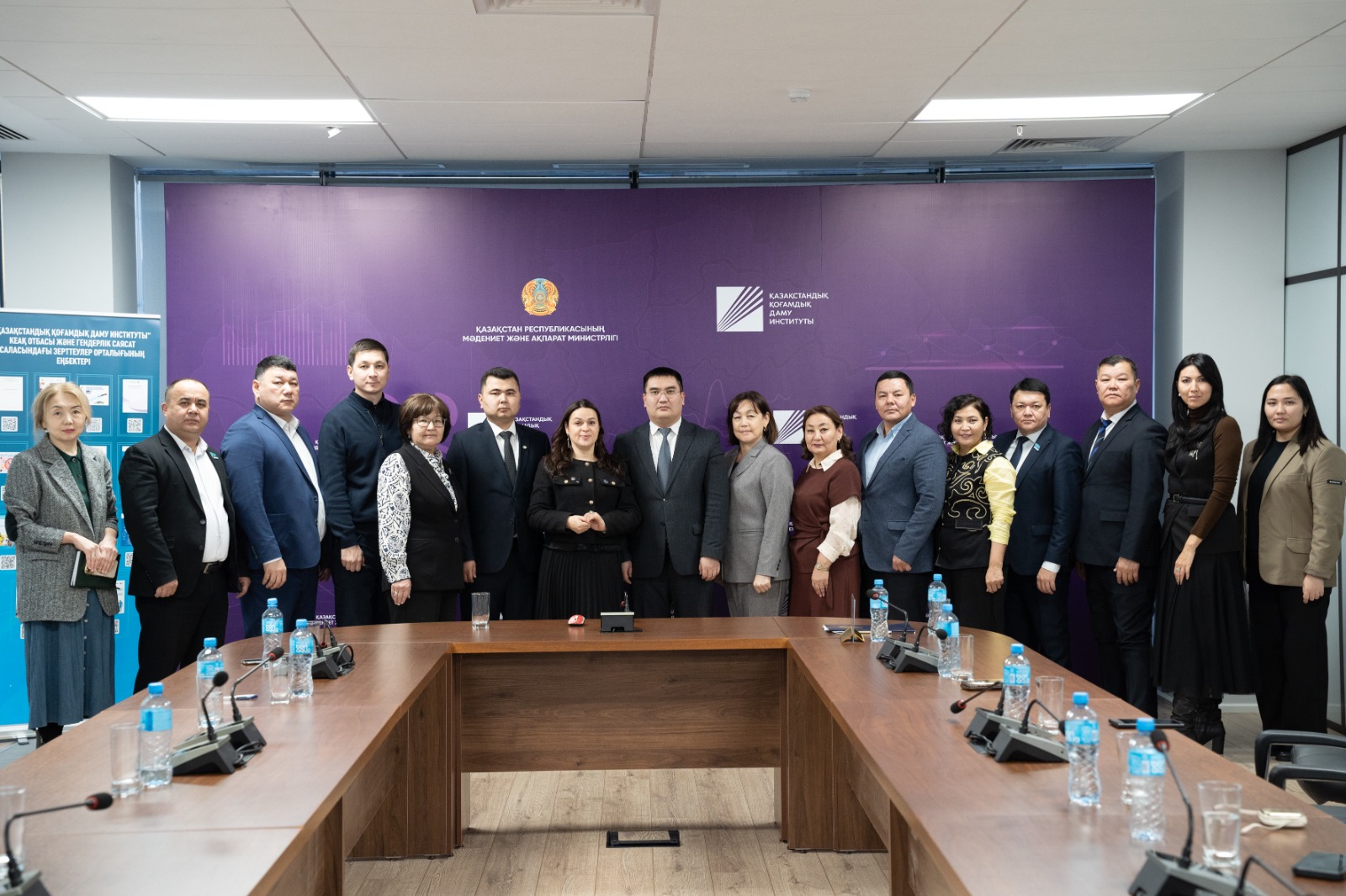 Механизмы взаимодействия государства и гражданского сектора обсудили в Астане