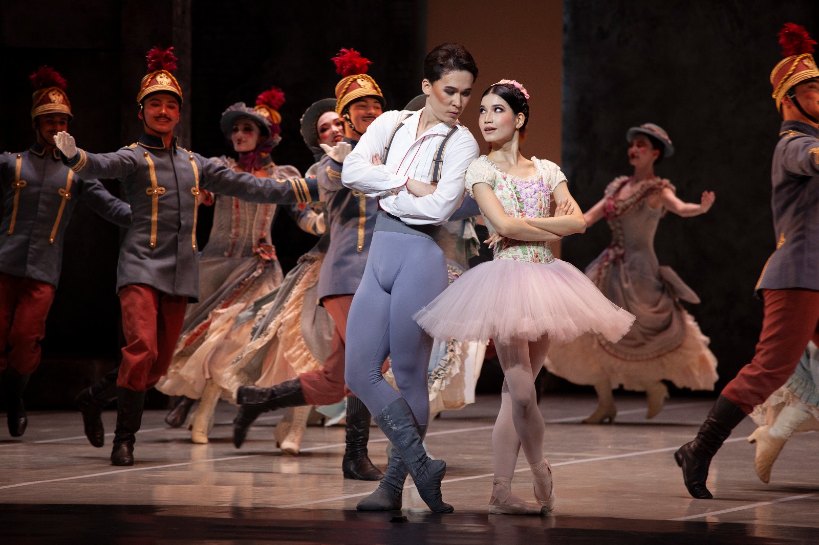 Казахстанская «Коппелия» покорила сцену Королевского оперного театра Маската
