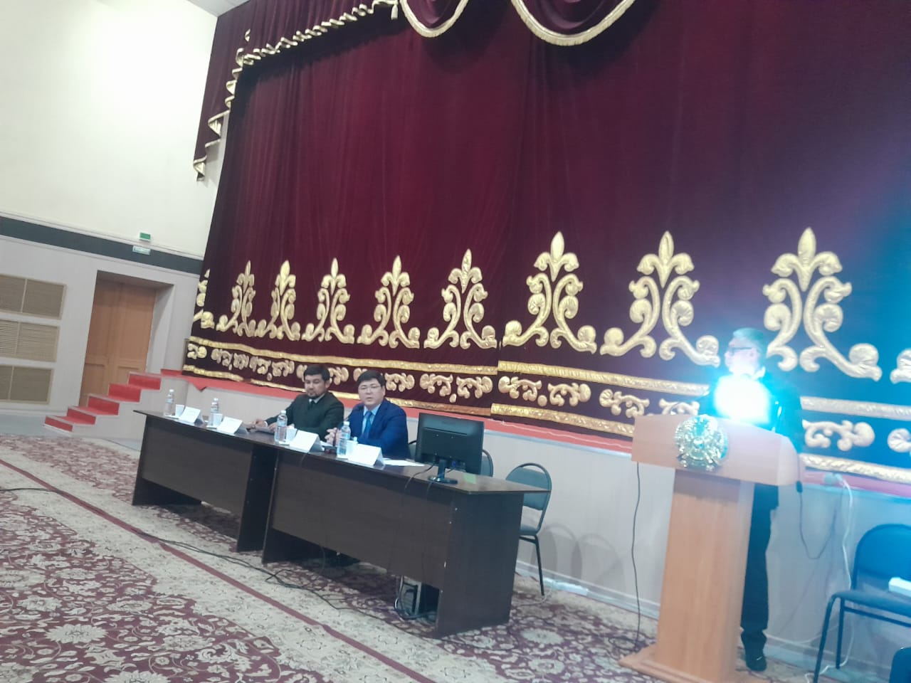 В городе Абай прошло публичное слушание по заявке КГП «Жігер-Су»
