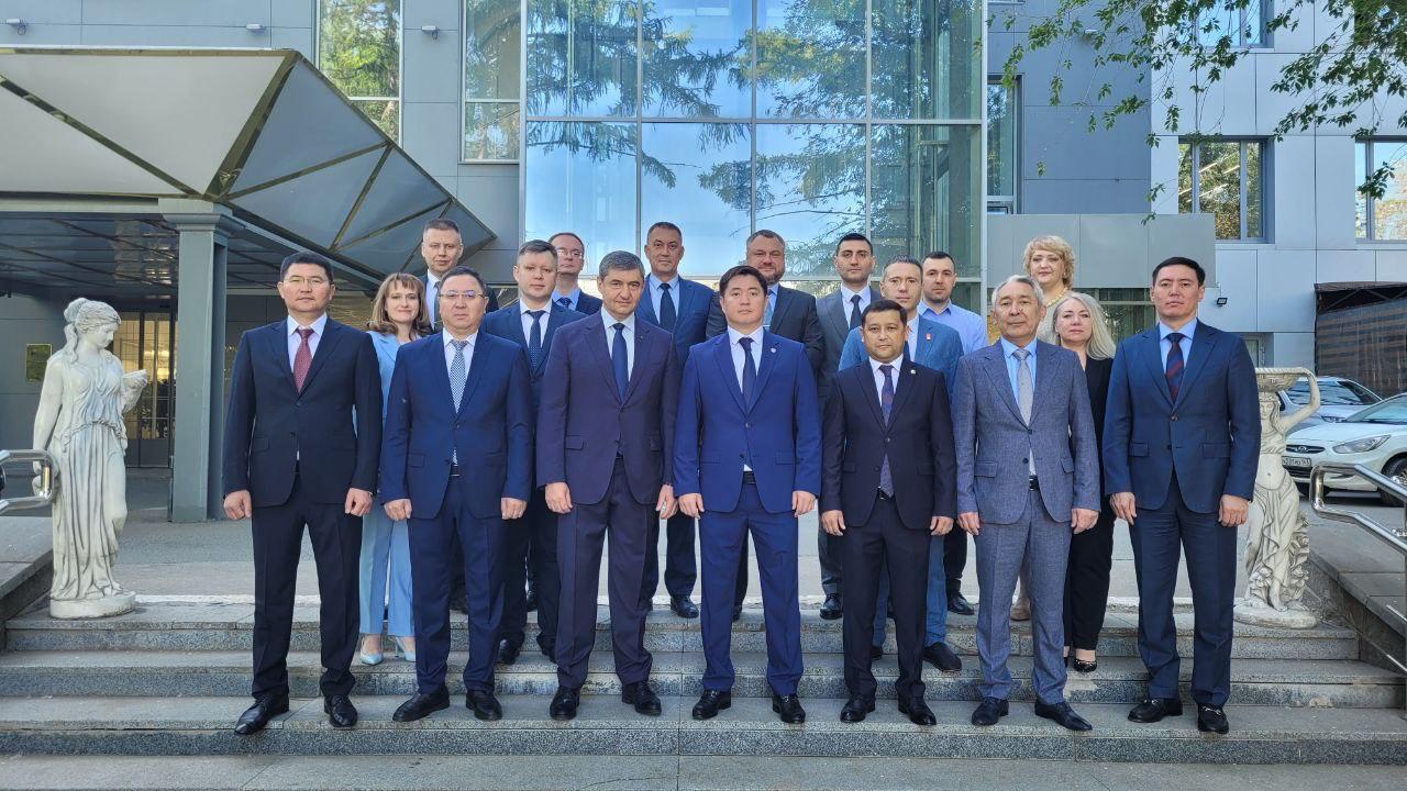 В Самаре проведена рабочая встреча КГД МФ РК и ФТС России