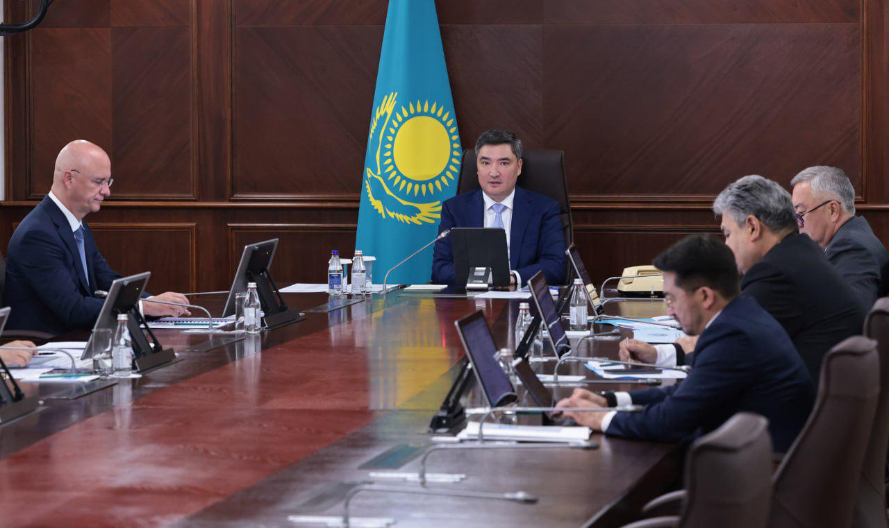 Олжас Бектенов: Ветеринариялық қауіпсіздік - өнімнің экспорттық нарықтарға шығуының негізгі шарты. Саланы цифрландыру бойынша тапсырмалар берілді