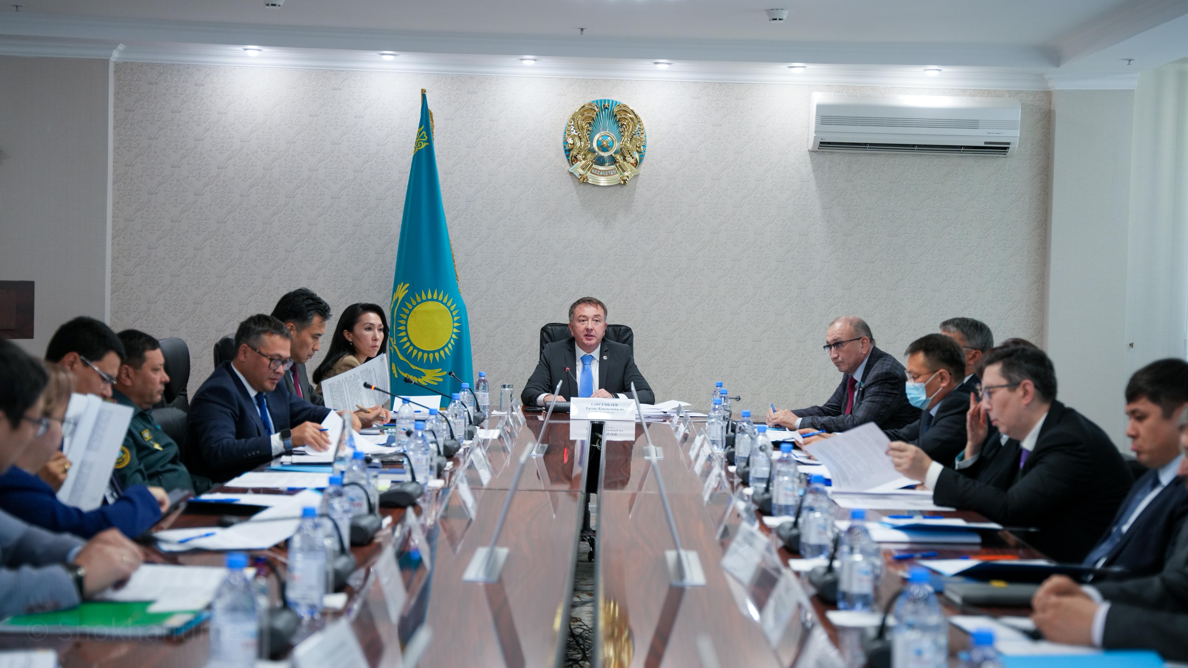 Әділет министрлігінде Ерлан Сәрсембаевтың төрағалығымен Заң жобалау қызметі жөніндегі ведомствоаралық комиссияның отырысы өтті