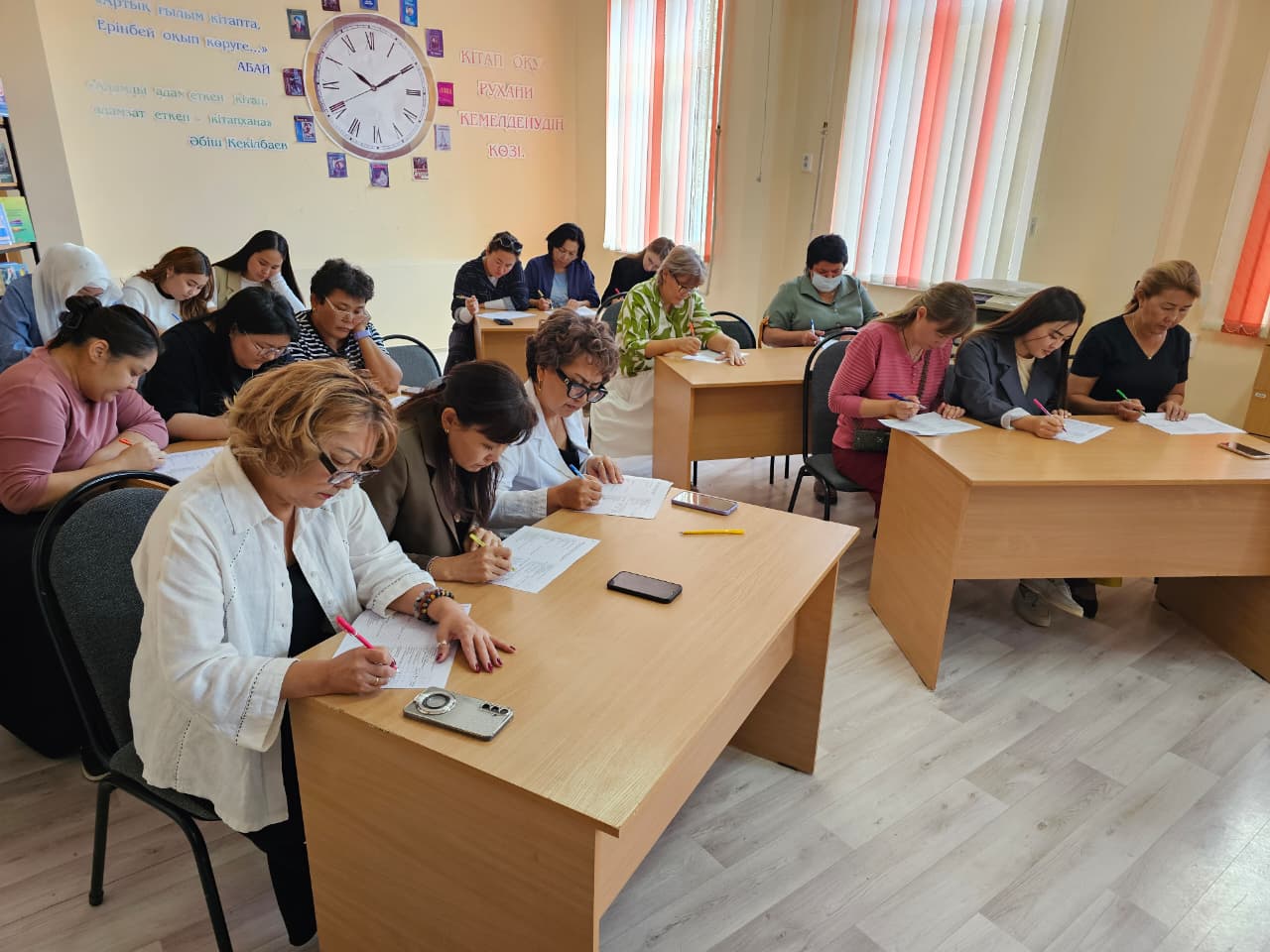 Жители города Балхаш приняли участие в социальном анкетировании