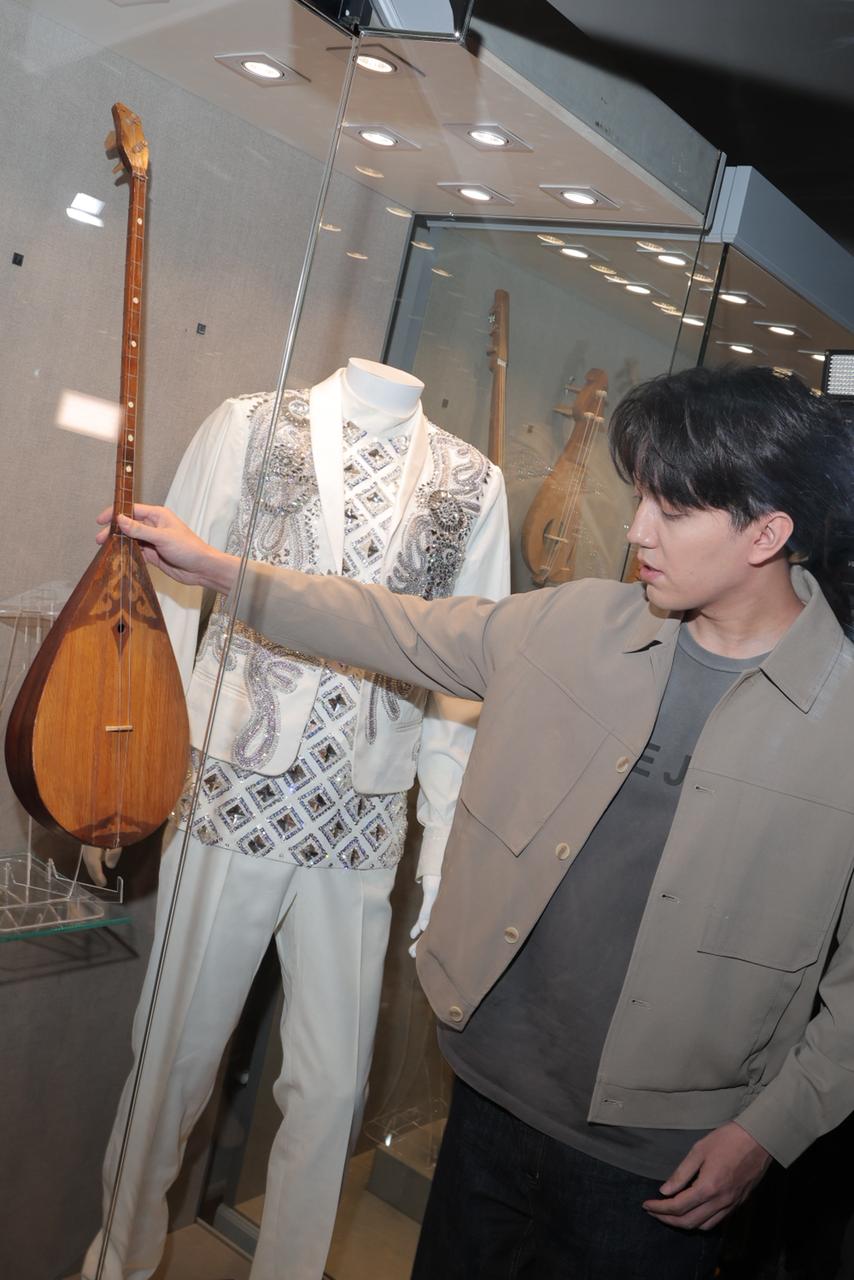 В Музее Ыкылас были представлены 70 музыкальных инструментов Димаша Кудайбергена