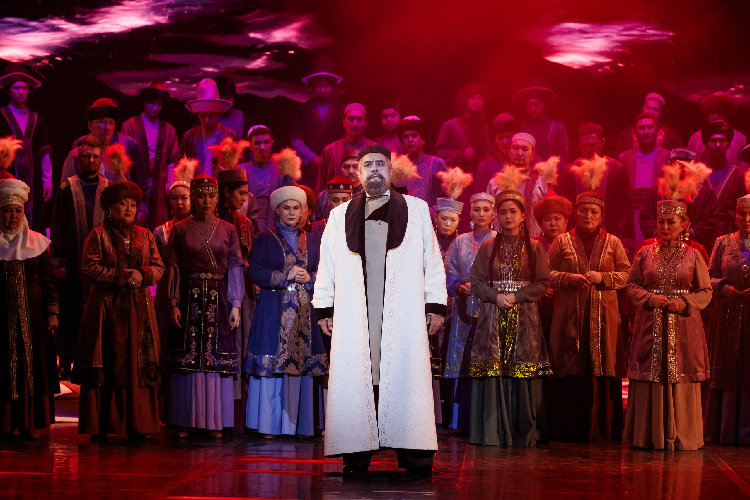 В Алматы состоялась премьера новой постановки легендарной оперы «Абай»