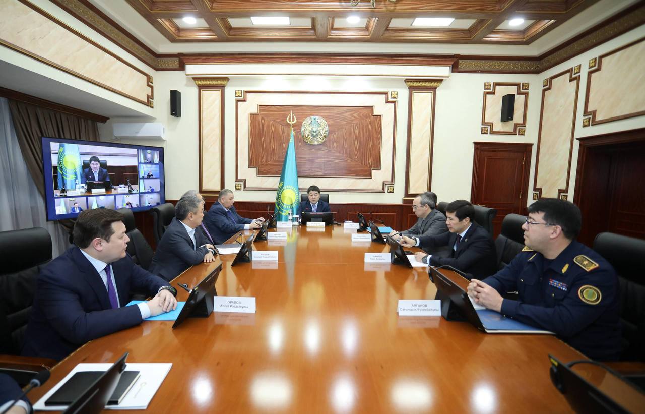 Маңғыстау облысының әкімі жаңа Конституция жобасын талқылау бойынша актив жиынын өткізді