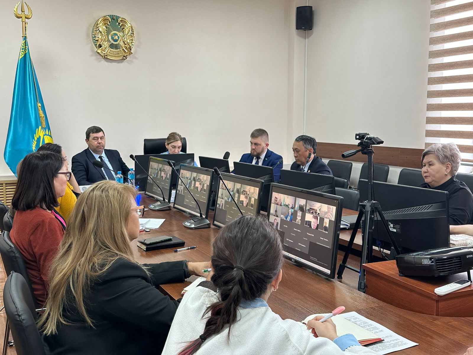 Инвесторларға қатысты бақылау-қадағалау іс-шараларын ұйымдастыру және өткізу кезінде "прокурорлық сүзгі" жұмысы мәселесіне арналған кеңес өткізілді