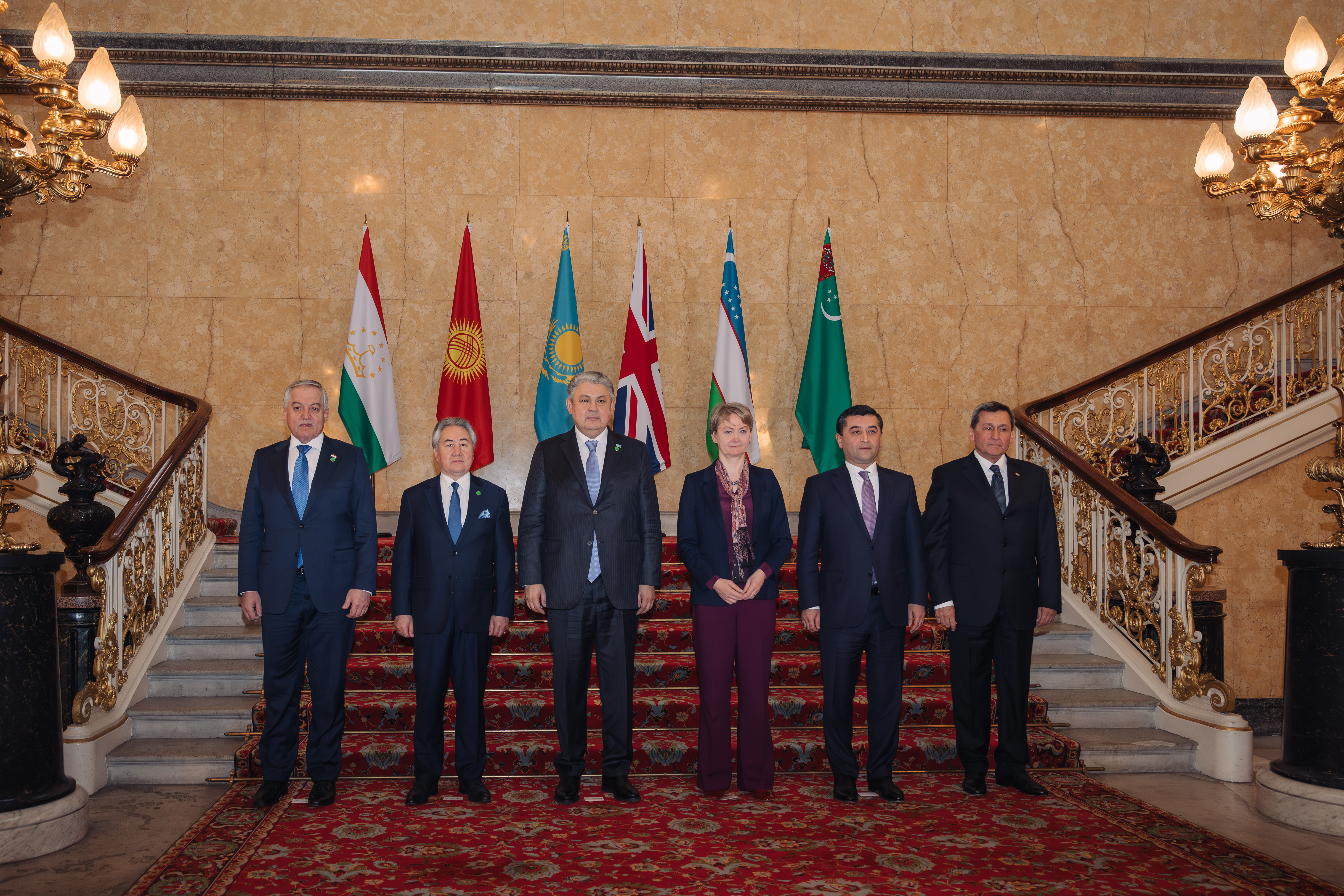 Министр иностранных дел Казахстана принял участие во встрече глав внешнеполитических ведомств в формате «Центральная Азия + Великобритания»