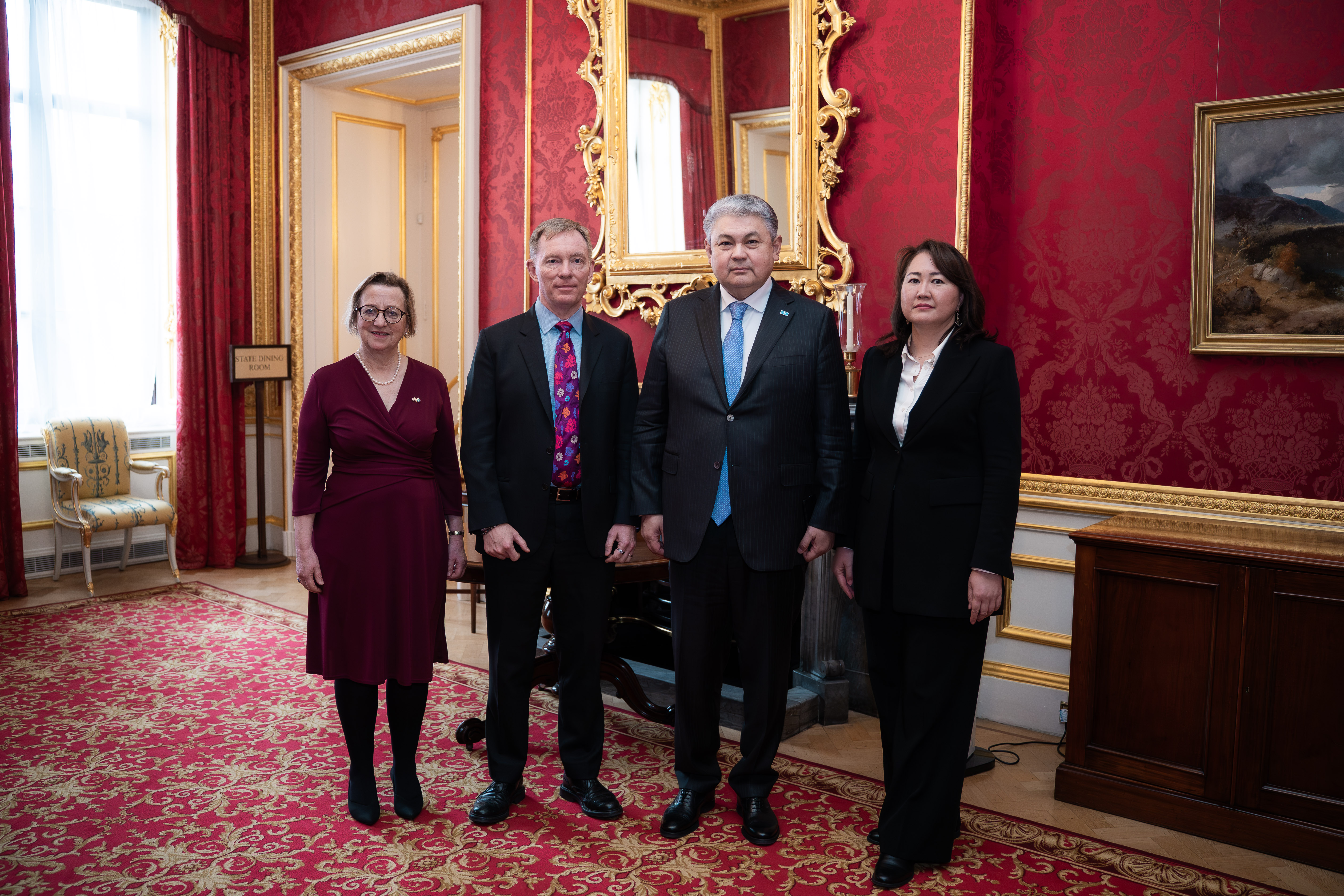 Казахстан и Великобритания углубляют экономическое сотрудничество в приоритетных секторах