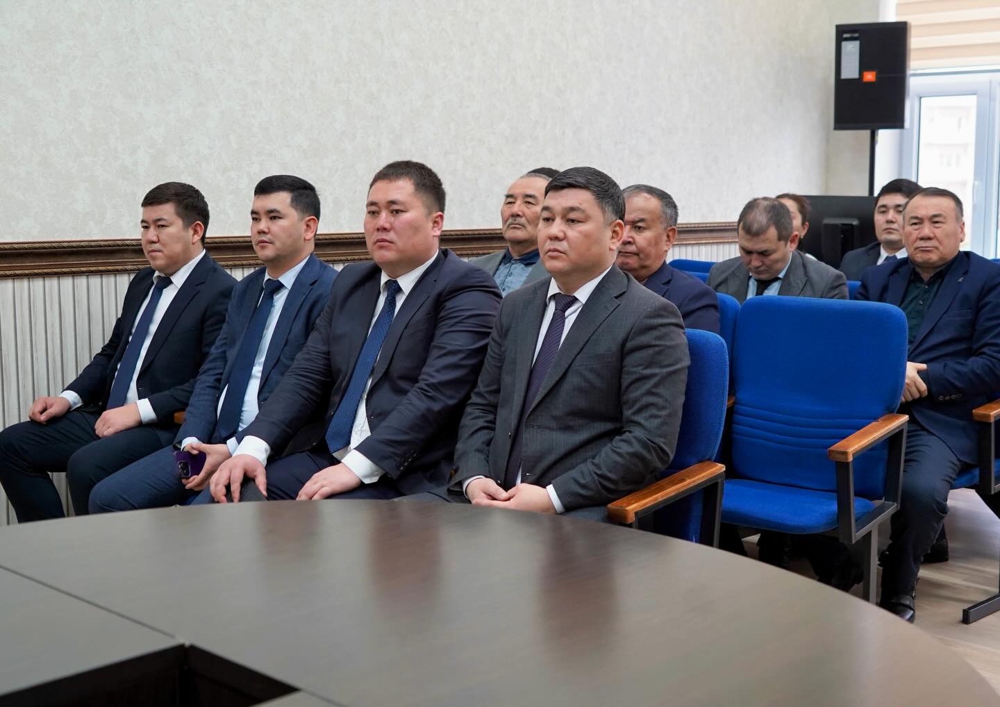 В АКИМАТЕ ГОРОДА КЕНТАУ ОБСУДИЛИ ПРОЕКТ НОВОЙ КОНСТИТУЦИИ