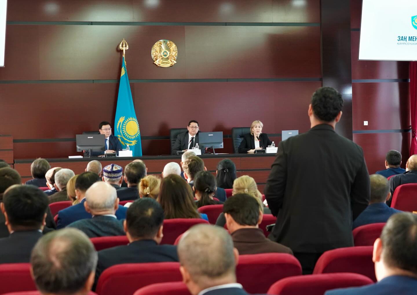 ПРЕДСТАВИТЕЛИ ТУРКЕСТАНСКОГО ОБЛАСТНОГО СУДА ПРОВЕЛИ СЕМИНАР-ВСТРЕЧУ С АКТИВОМ ГОРОДА КЕНТАУ