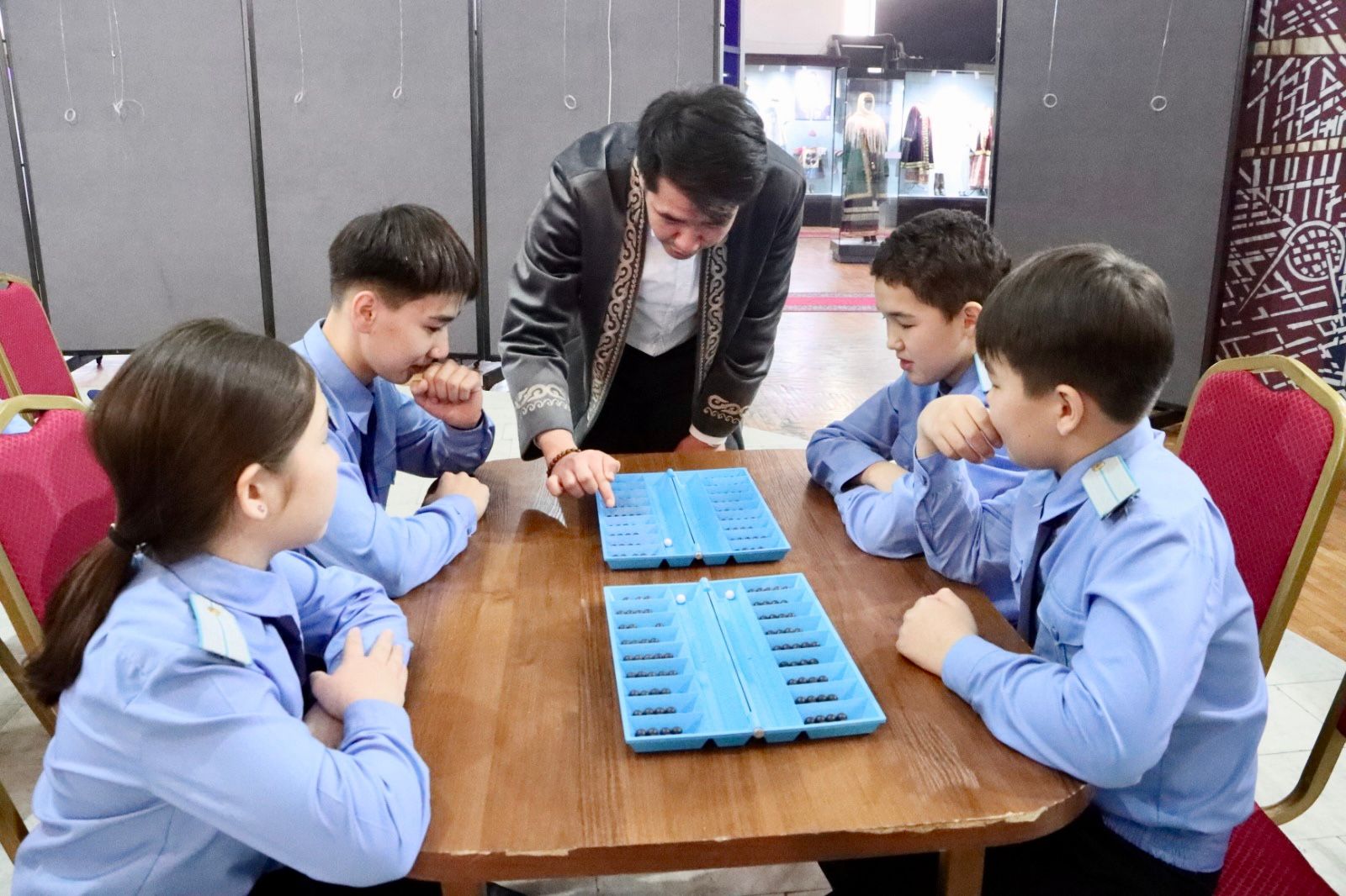 В Национальном центральном музее открылась выставка «Ұлы дала ойындары: тарих пен дәстүр»