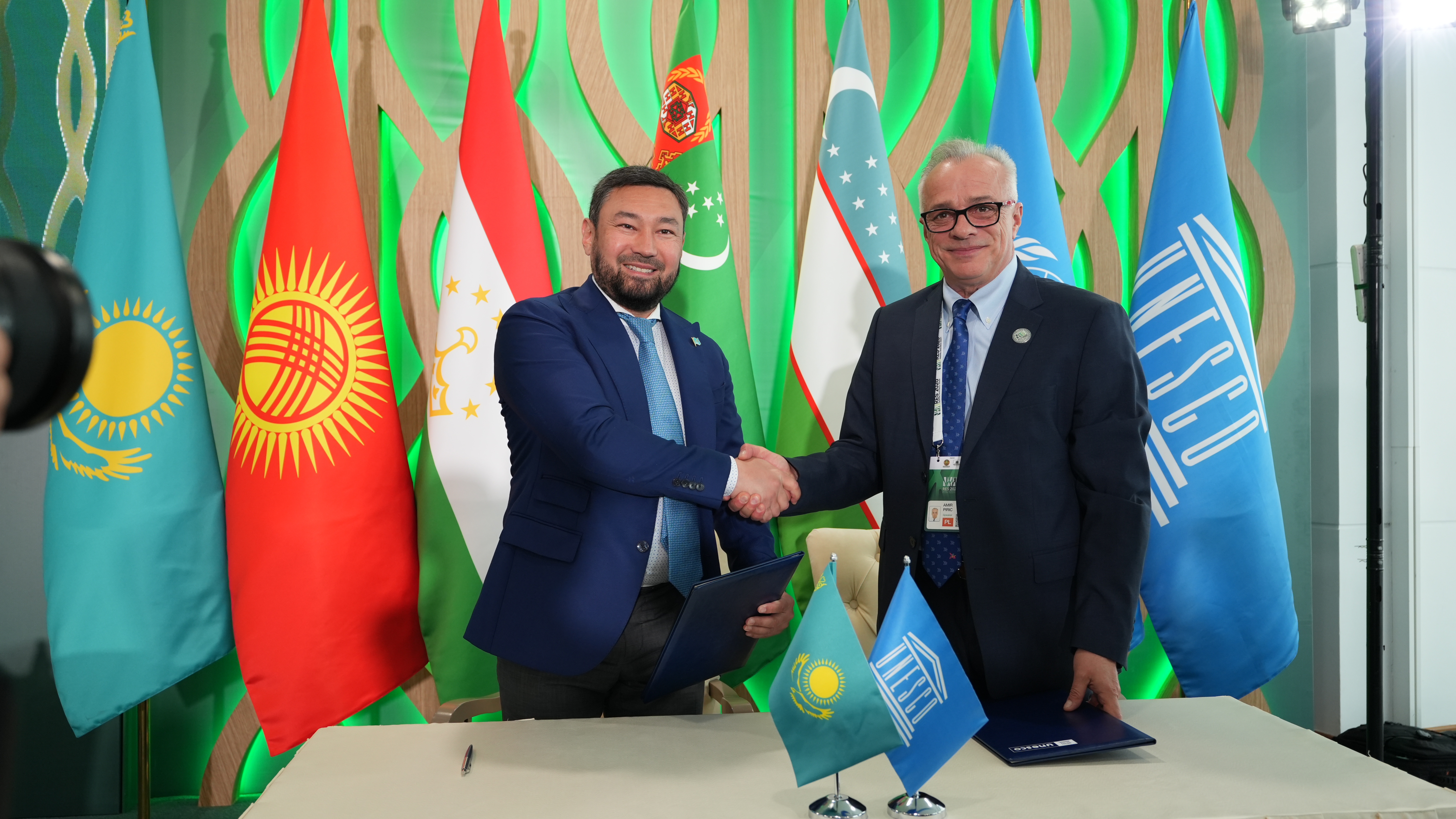 МЧС Казахстана и ЮНЕСКО подписали меморандум по развитию систем раннего оповещения