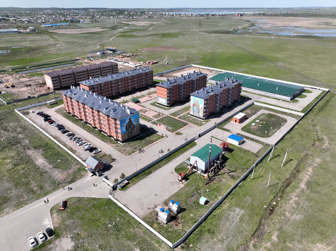 В Акколе улучшают условия для семей военнослужащих МЧС