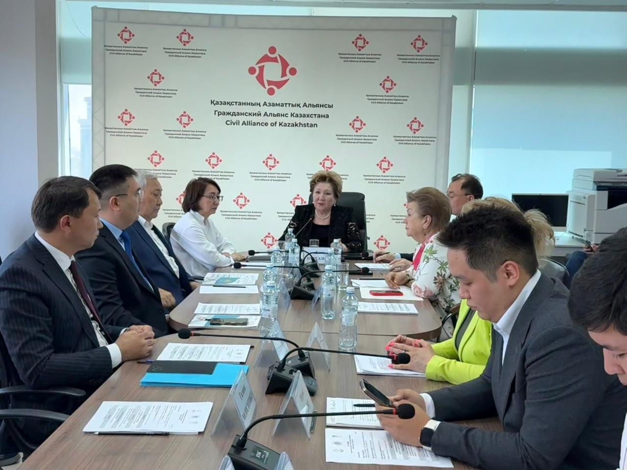 Астанада «Қоғамдық кеңестердің әлеуетін арттыру» жобасының таныстырылымы өтті