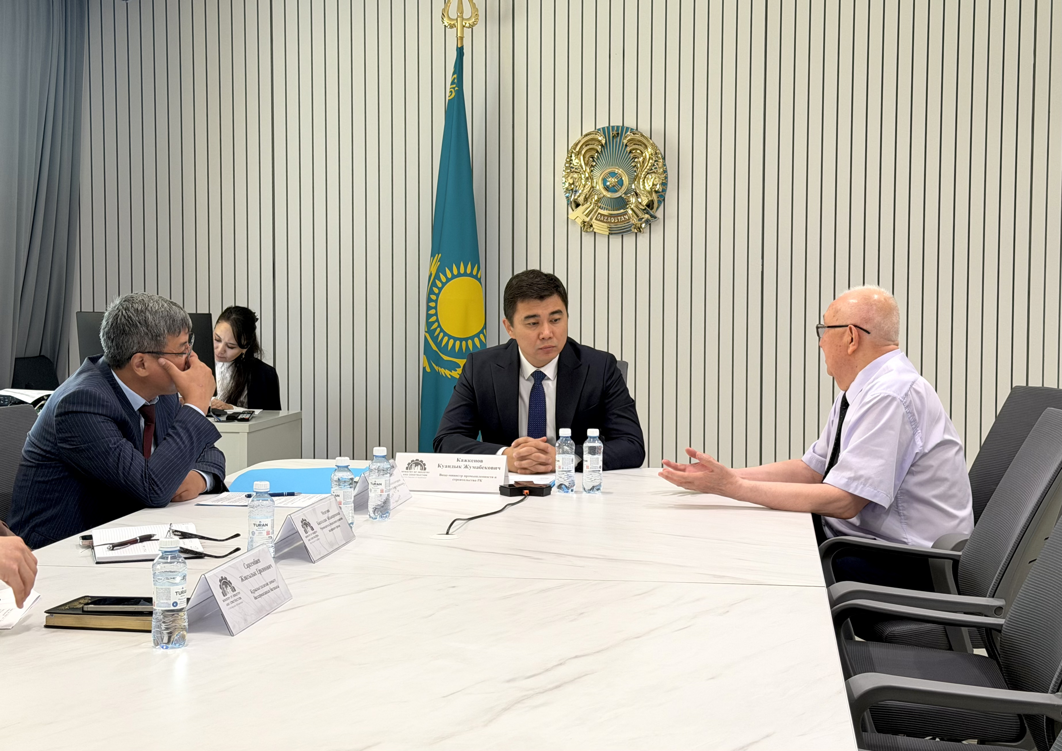 Куандык Кажкенов провел прием граждан
